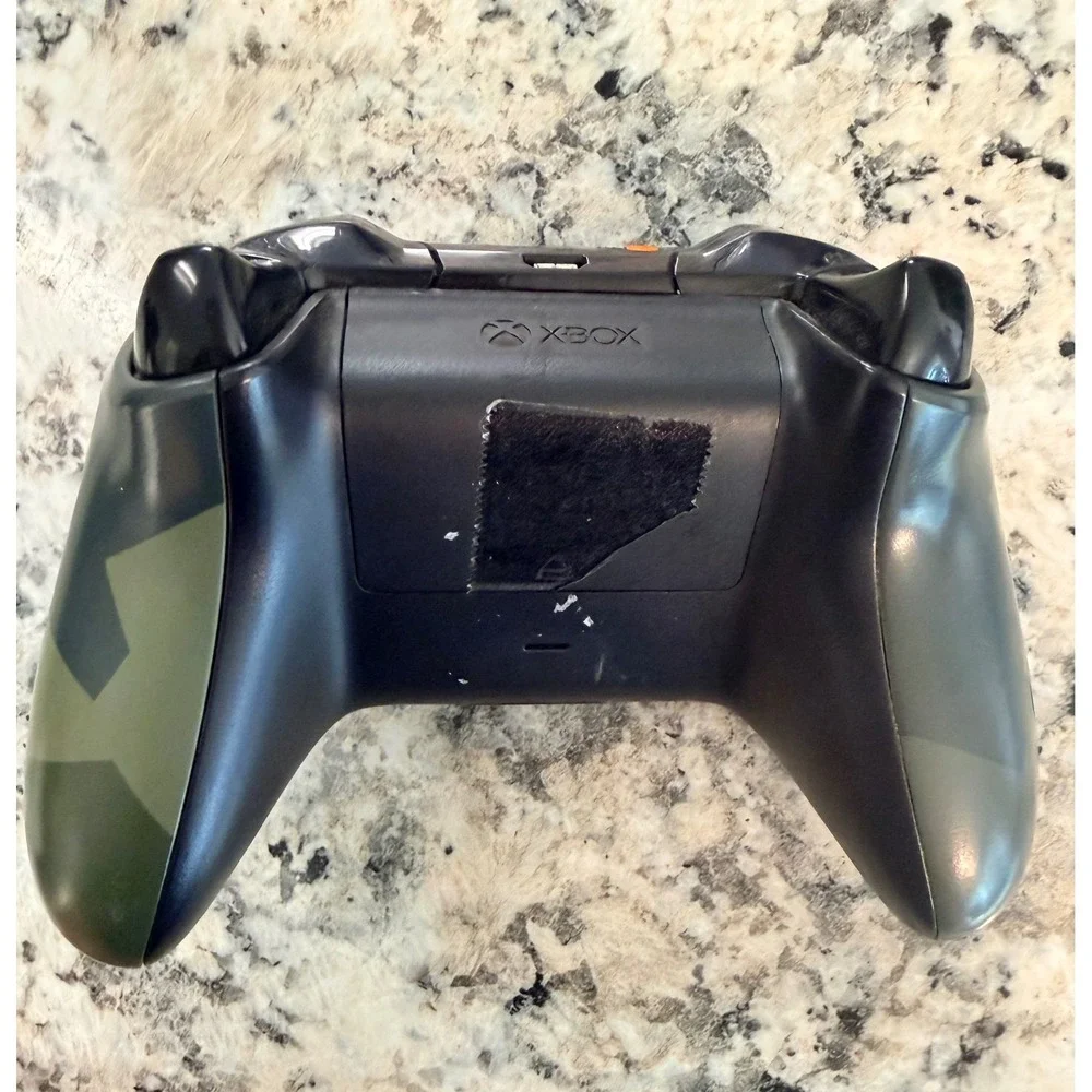 Microsoft Xbox One Wireless Controller Armed Forces Special Edition Camo Green